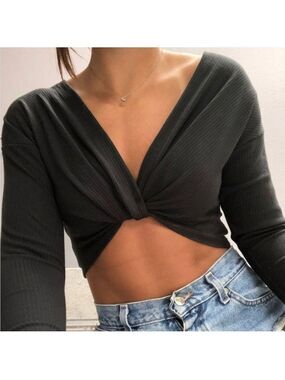 Urban Outfitters Twisted Knotted Crop Top Long Sleeves V-Neck Ribbed Size Large